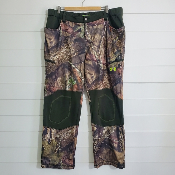 Under Armour Scent Control Coldgear Infrared Camo Pants. Size: 2XL